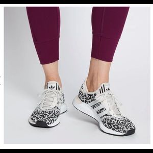 adidas Originals Women's Swift Run X Shoes